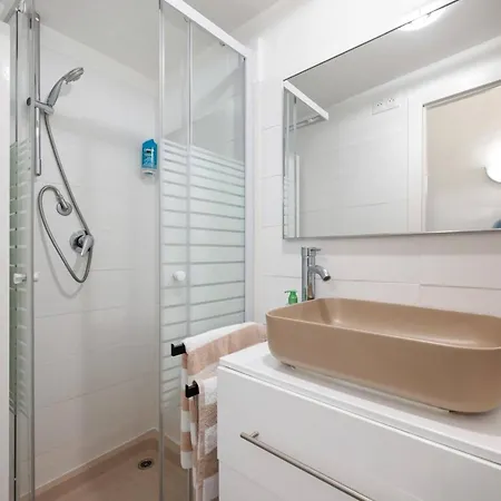 L22 Staywizus - 1 Bdr Old - 5 Min Walk Sea - Ac * Nizza